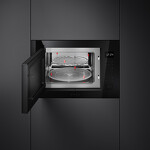 Превью картинка Печь микроволновая встраиваемая Smeg FMI225BI #5