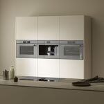 Превью картинка Кофемашина встраиваемая V-ZUG CoffeeCenter V6000 45 COC6T-25005 черное стекло #2