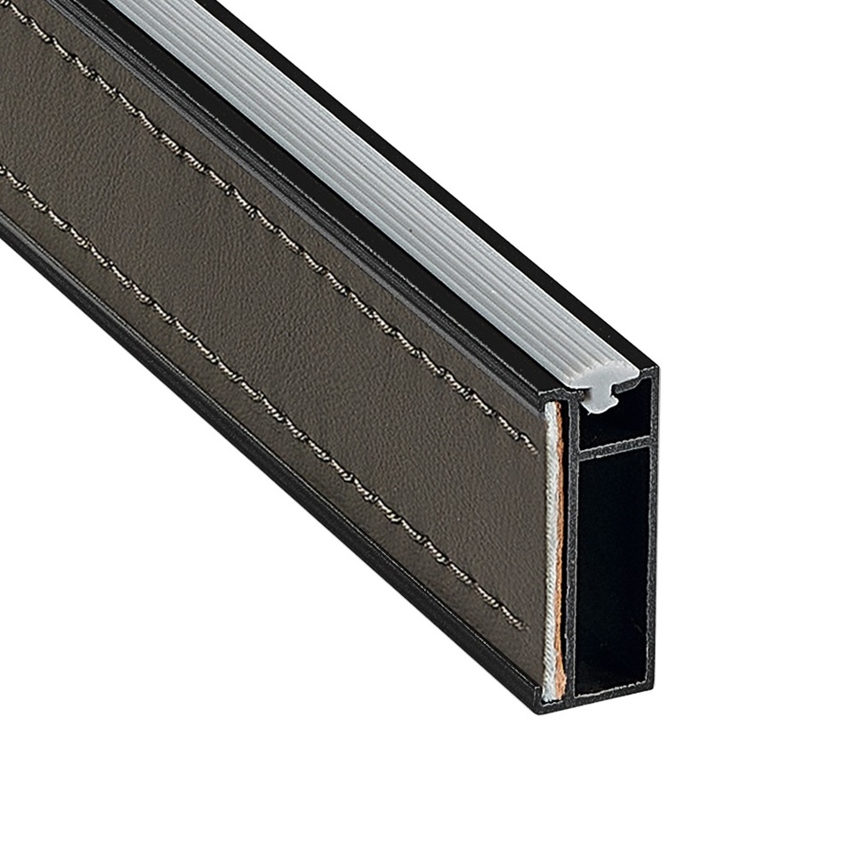 Фото Duslar Штанга прямоугольная NAPPA с кожаной вставкой, длина 3000 мм, черный/коричневый