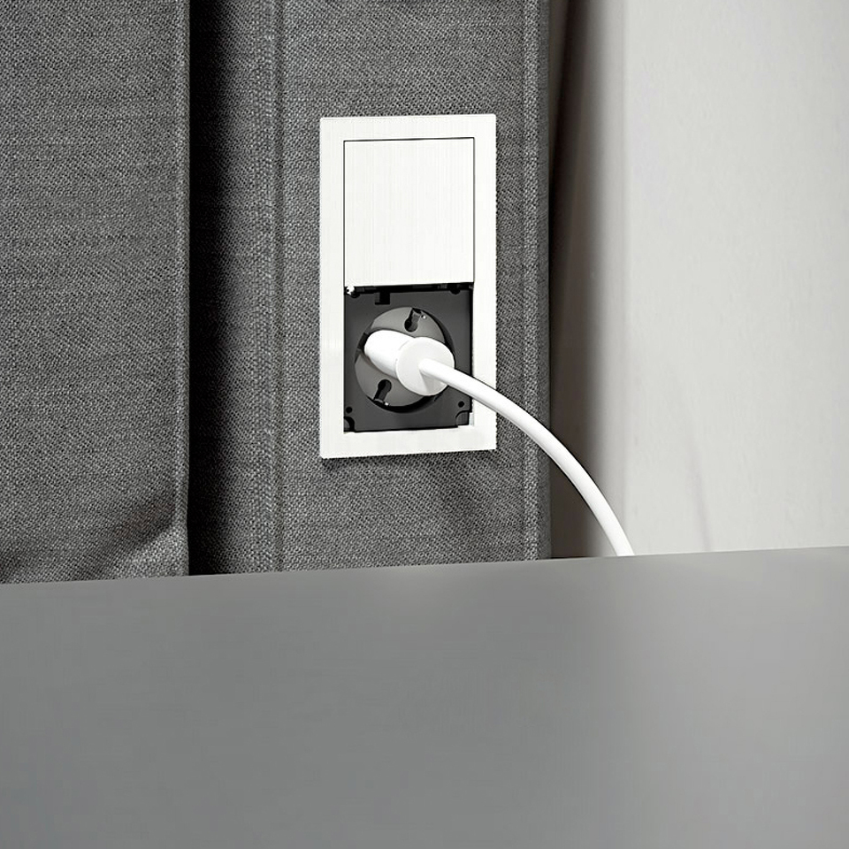Фото ASA Розетка VERSAHIT MONO, врезная, белый