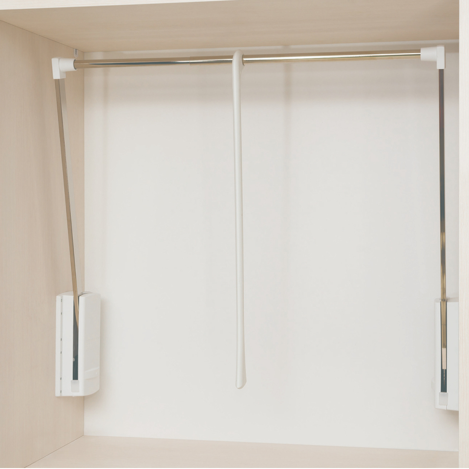 Фото Servetto Телескопический пантограф SERVETTO для одежды, ширина 770-1200 мм, белый/хром